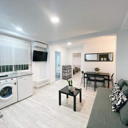 Gmc Turistics - La Casita De Atarazanas Apartment Malaga Luaran gambar