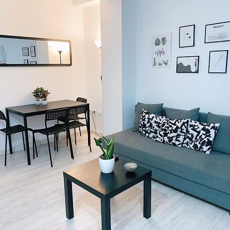 Gmc Turistics - La Casita De Atarazanas Apartment Malaga Luaran gambar