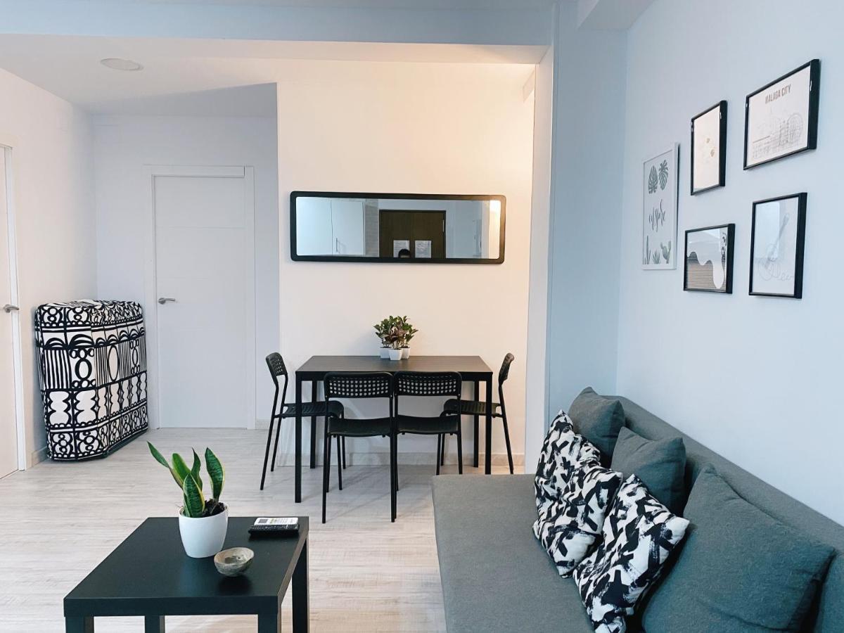 Gmc Turistics - La Casita De Atarazanas Apartment Malaga Luaran gambar